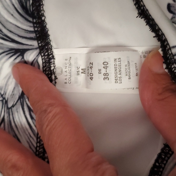 Leggings - Picture 2 of 3